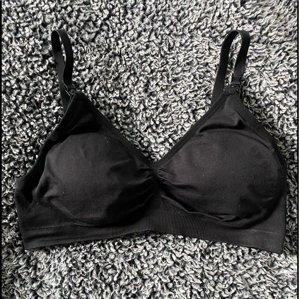 2 black Nursing bras - Motherhood